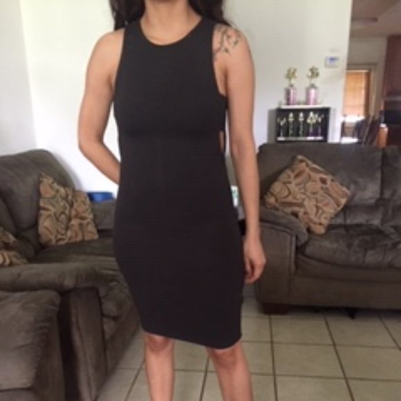 Basic soft Grey body con strap side dress - Picture 8 of 9